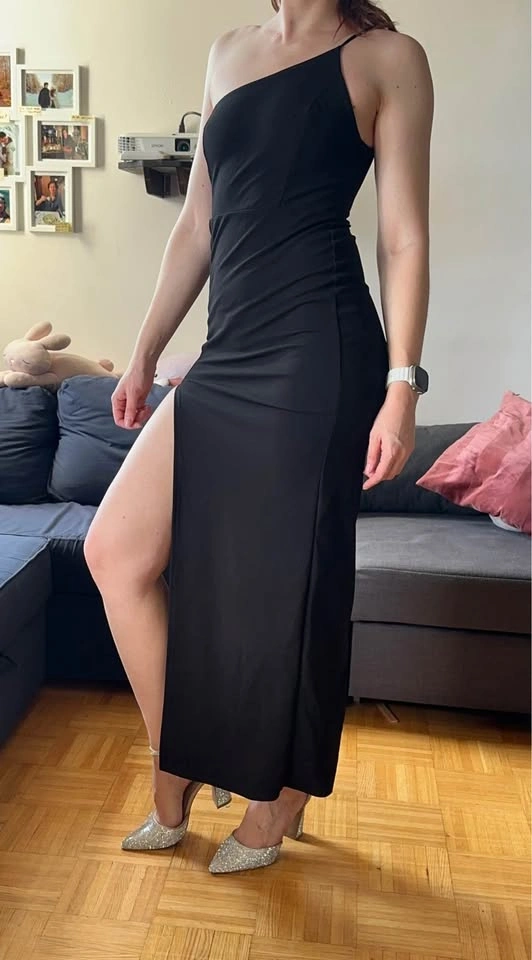 Black Dress Size M, Maxi Length, One Shoulder, High Slit, BNWT - photo 4