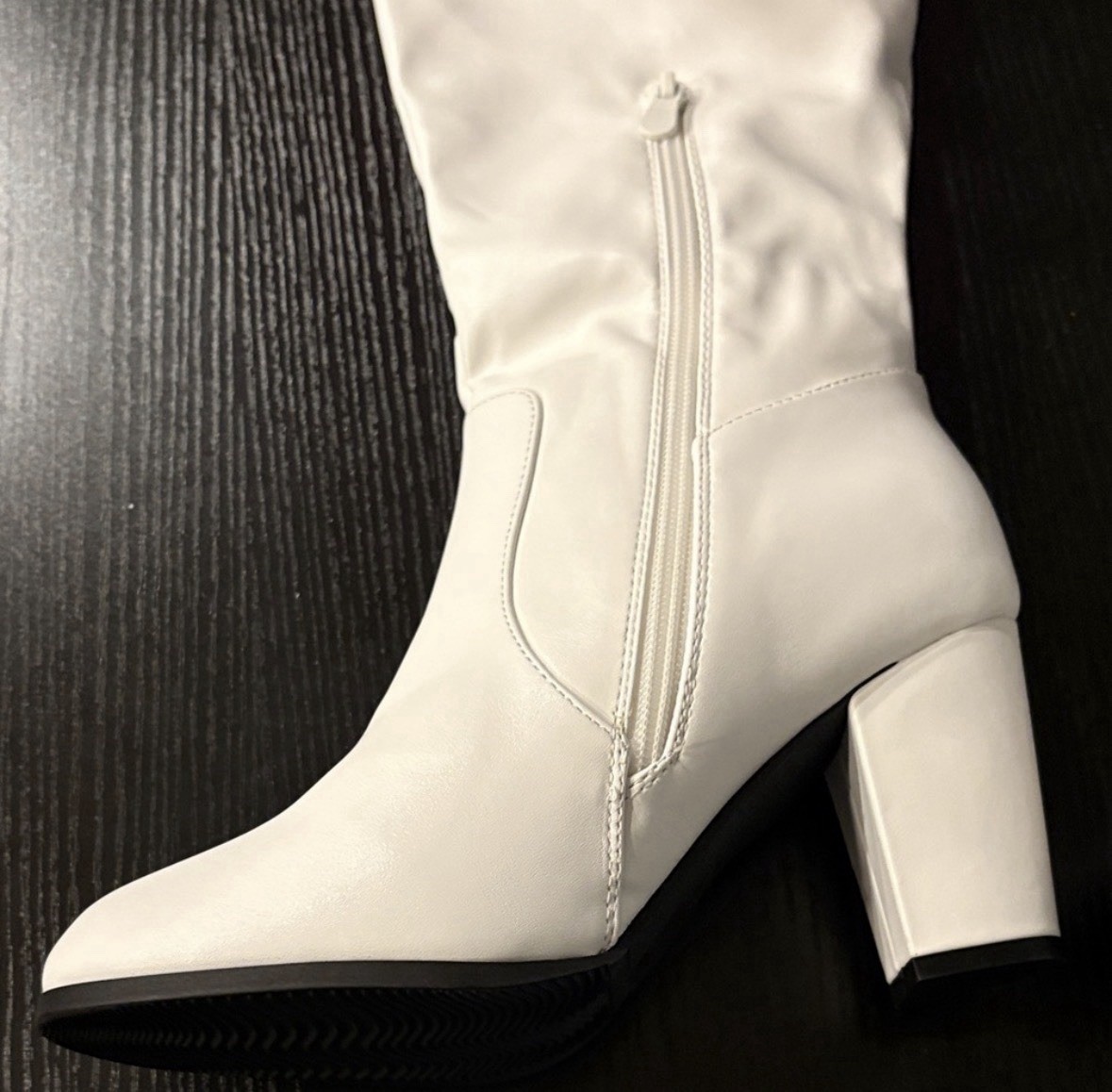 Dream Paris Go-Go Boots - Size US 7 / EUR 38 / UK 5 - photo 4