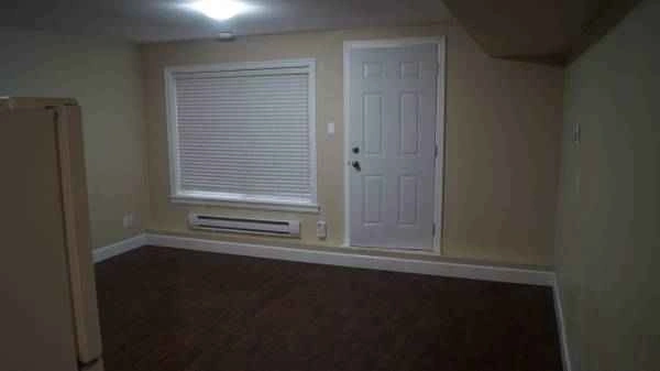 $1,300 / 1br - 650ft2 - Basement Suite in Panorama Ridge, Surrey - photo 2