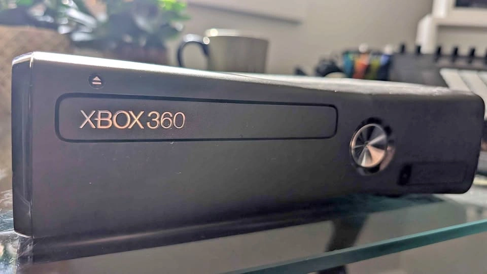 Xbox 360 Slim Console - Tested & Working