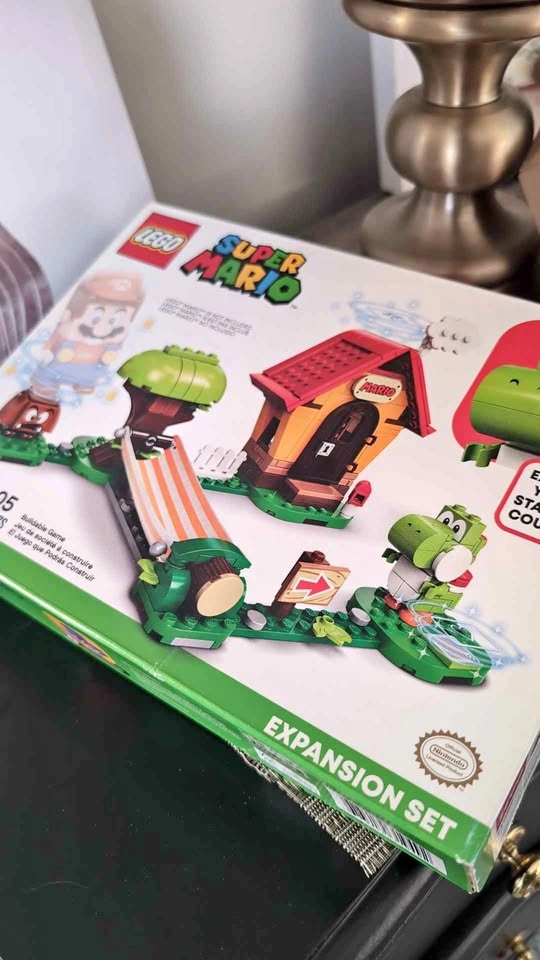 LEGO Super Mario: Mario’s House & Yoshi Retired - NEW & SEALED