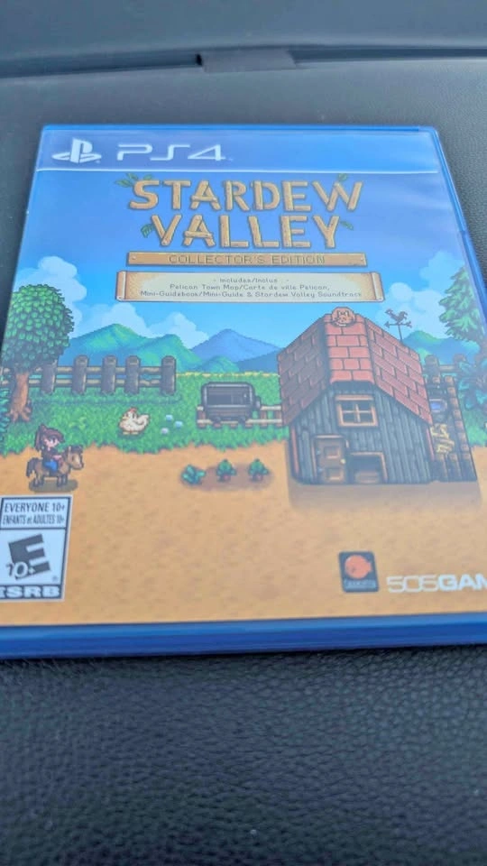 Stardew Valley Collector's Edition PS4 - MINT w/ Soundtrack CD