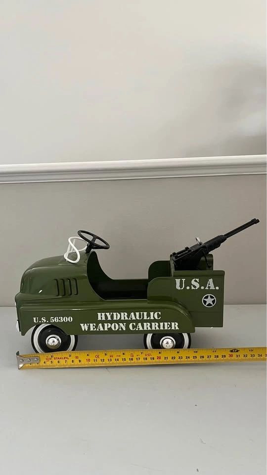 XONEX Top Secret Weapon Carrier Pedal Vehicle 1:3 Scale Limited - photo 3