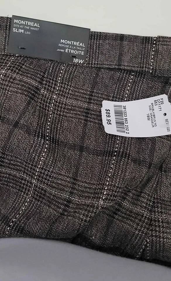 NEW Women's Le Chateau Dress Pants Size 18W image indicator(7)