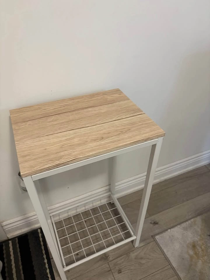 Small Table - photo 2