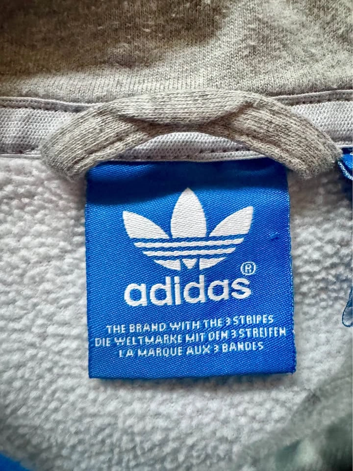 Adidas Hoodie - kids LIKE NEW - photo 4