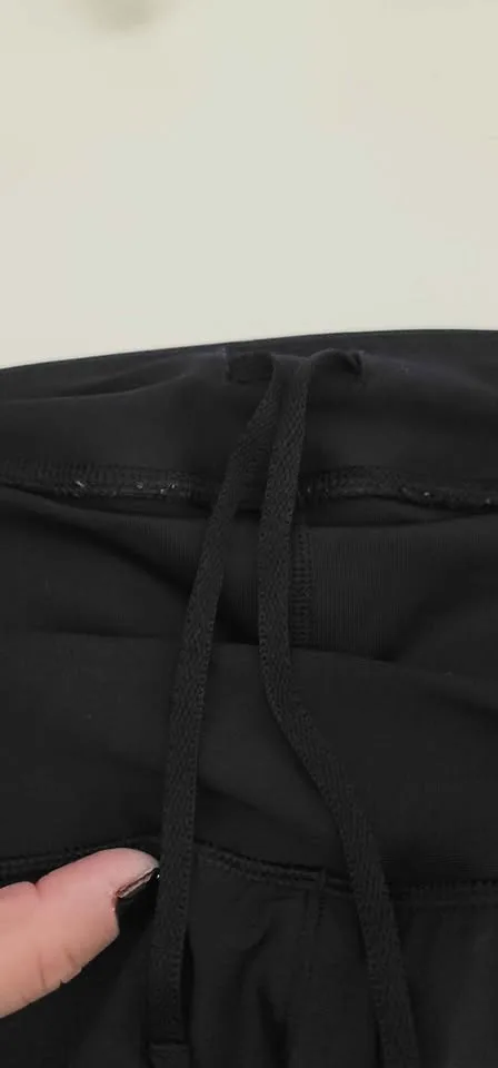 Women's Under Armour Activewear Shorts w Tights Size XL image indicator(4)