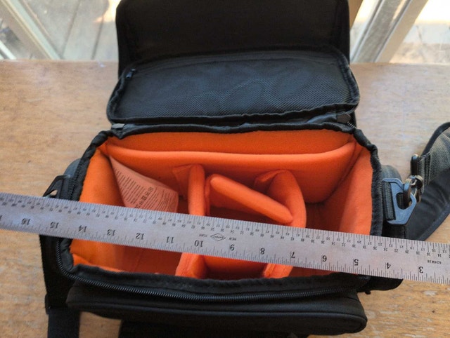 AmazonBasics Camera Bag - photo 2