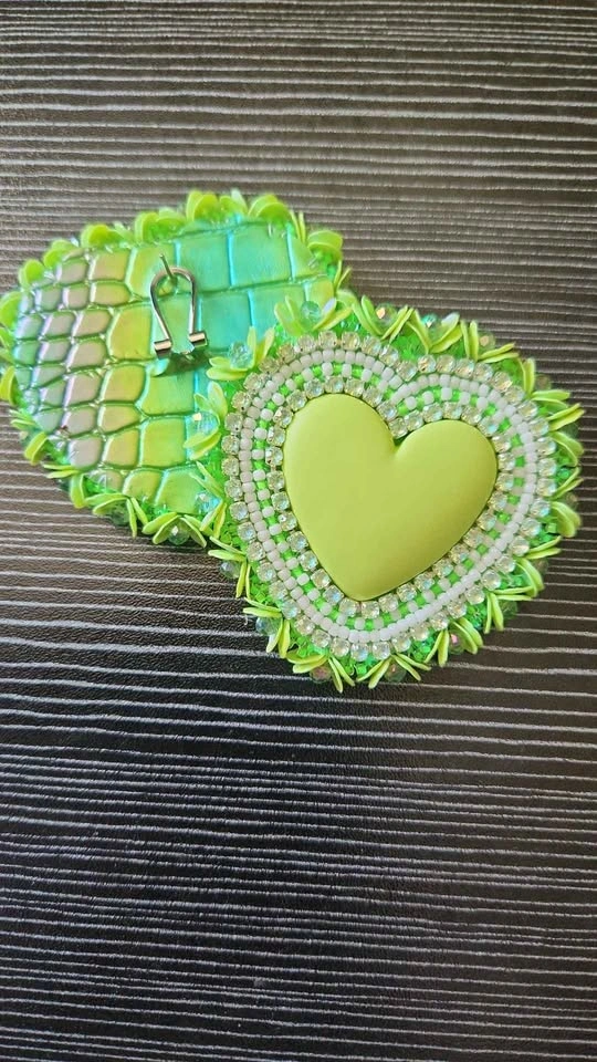 Indigenous Made Lime Green Beaded Heart Earrings - photo 3