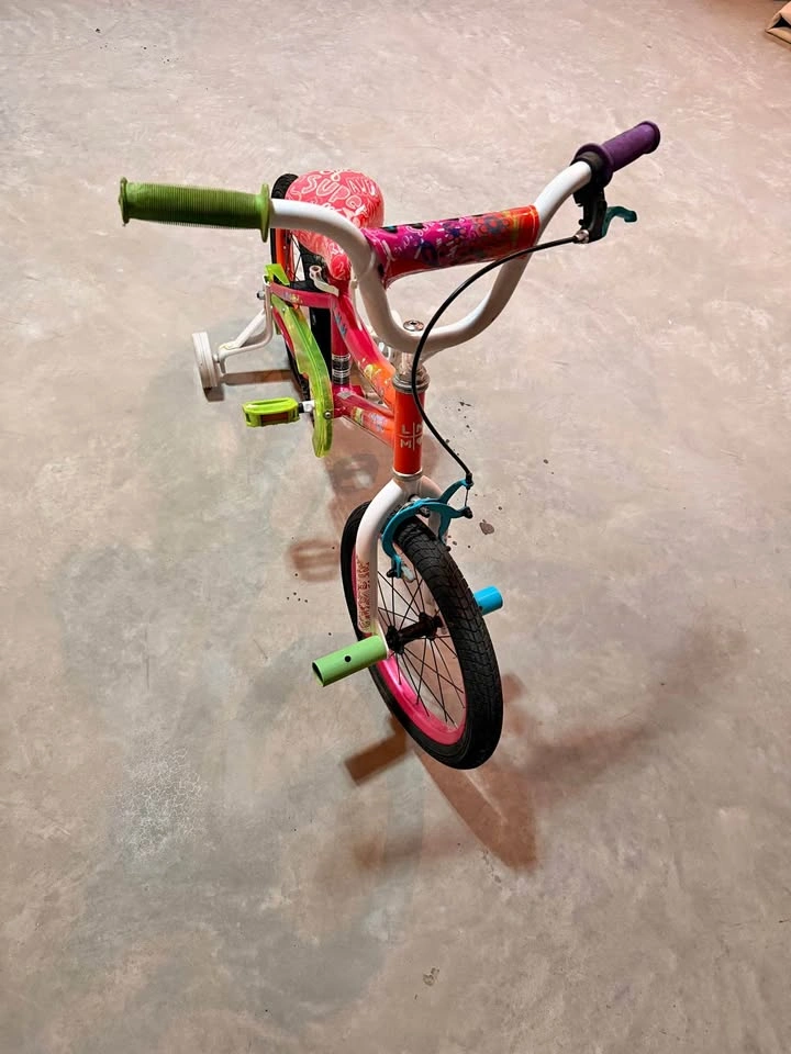 Kids Bicycle for Sale – Great Condition!