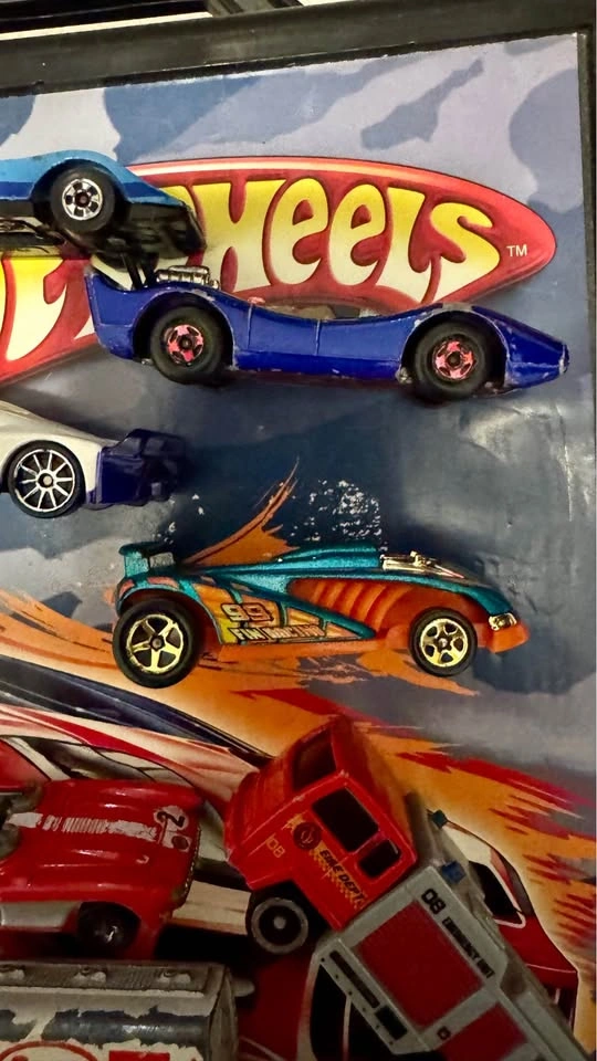 Hot Wheels 48 Car Carrying Case with Toy Car Collection - photo 5