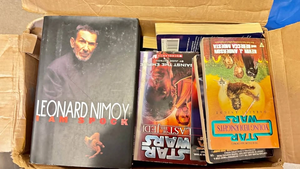 37 Star Trek Sci-Fi Books