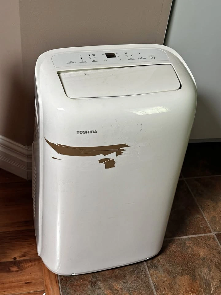 Toshiba 8000 BTU Portable Air Conditioner