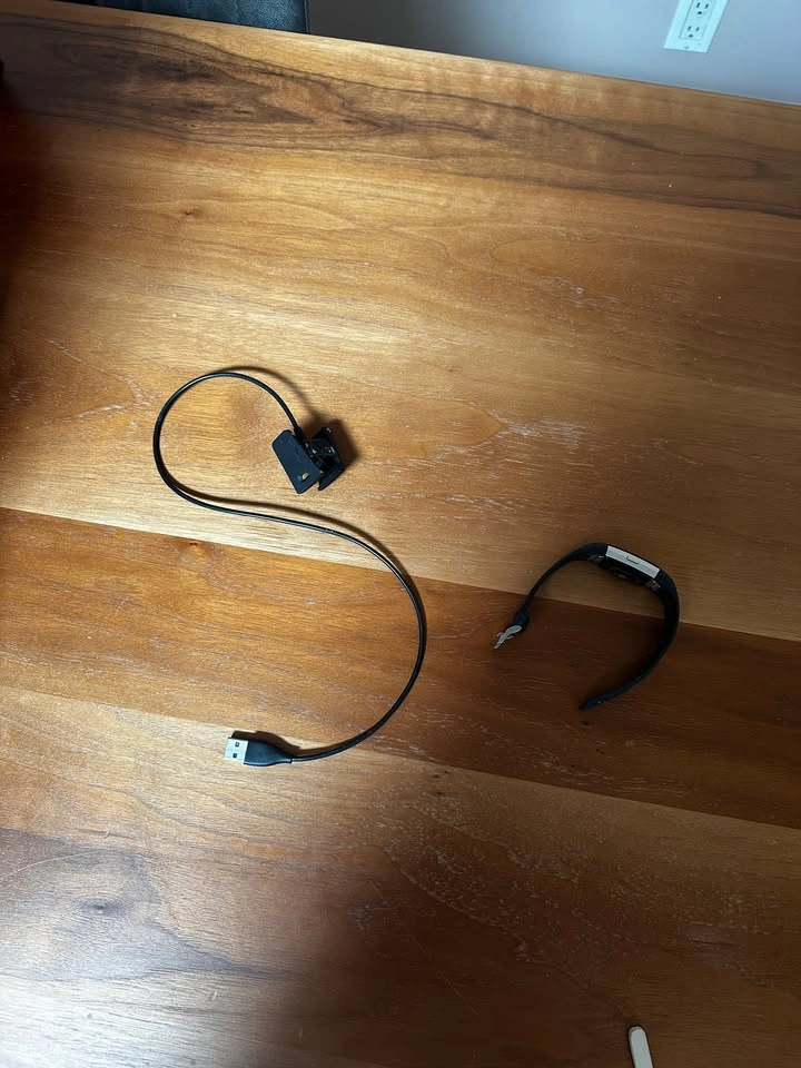 Fitbit Charge 2 Fitness Tracker w/ Charger - photo 3