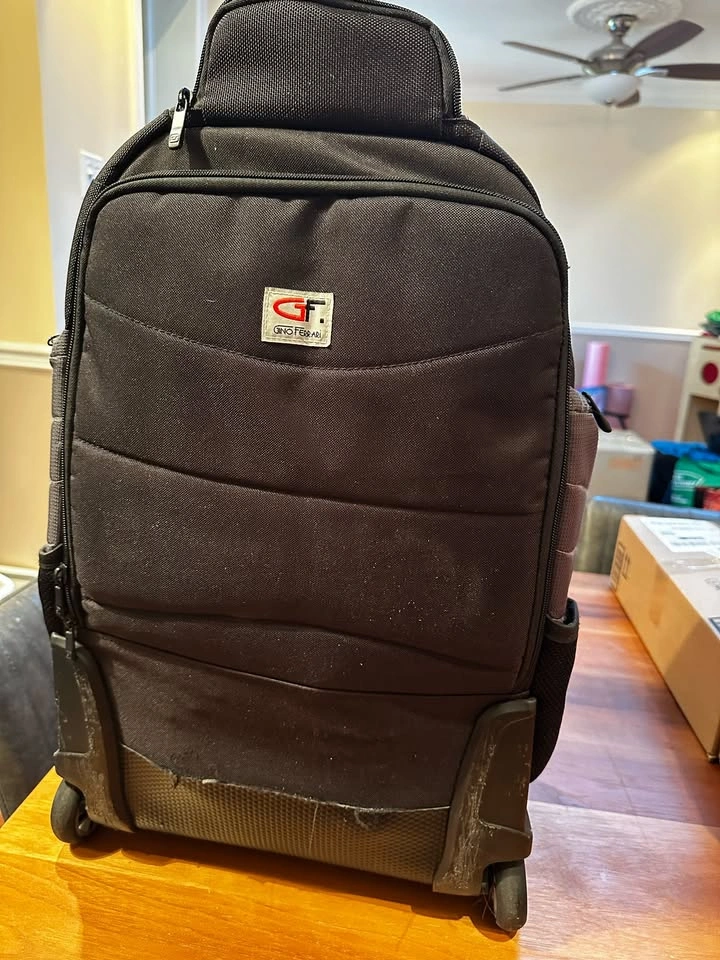 Gino Ferrari Rolling 17" Laptop Backpack / Carry-On Travel Bag - photo 3