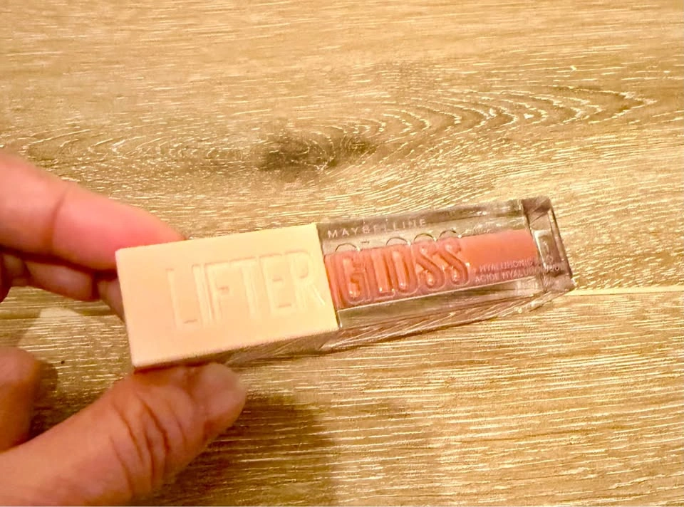 Maybelline New York Lifter Gloss - Shade 008 Stone - photo 4