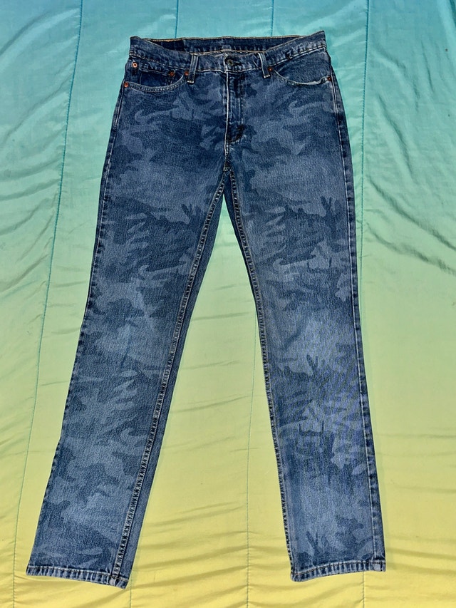 Levi’s Slim Fit Camo Print Jeans - 33x32