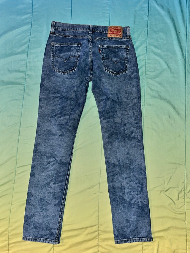 Levi’s Slim Fit Camo Print Jeans - 33x32 - photo 3
