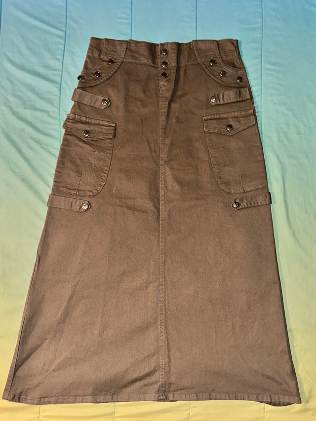 RT green utility cargo maxi skirt size L-XL - photo 2