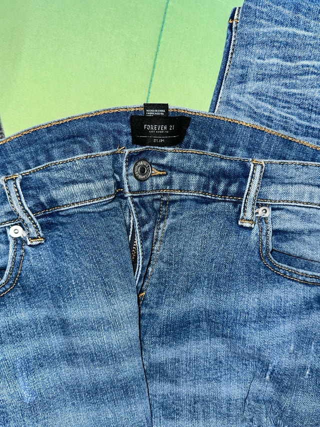 5$ Woman's Jeans/Pants - photo 4