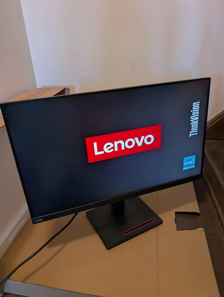 Lenovo ThinkVision T32p-20 31.5" 4K Monitor - photo 2