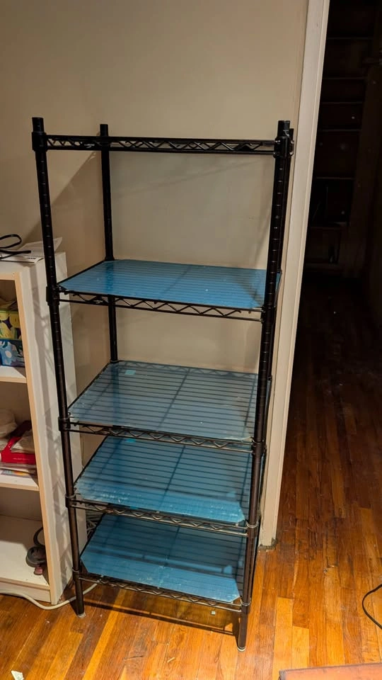 Black wire shelving unit - photo 2