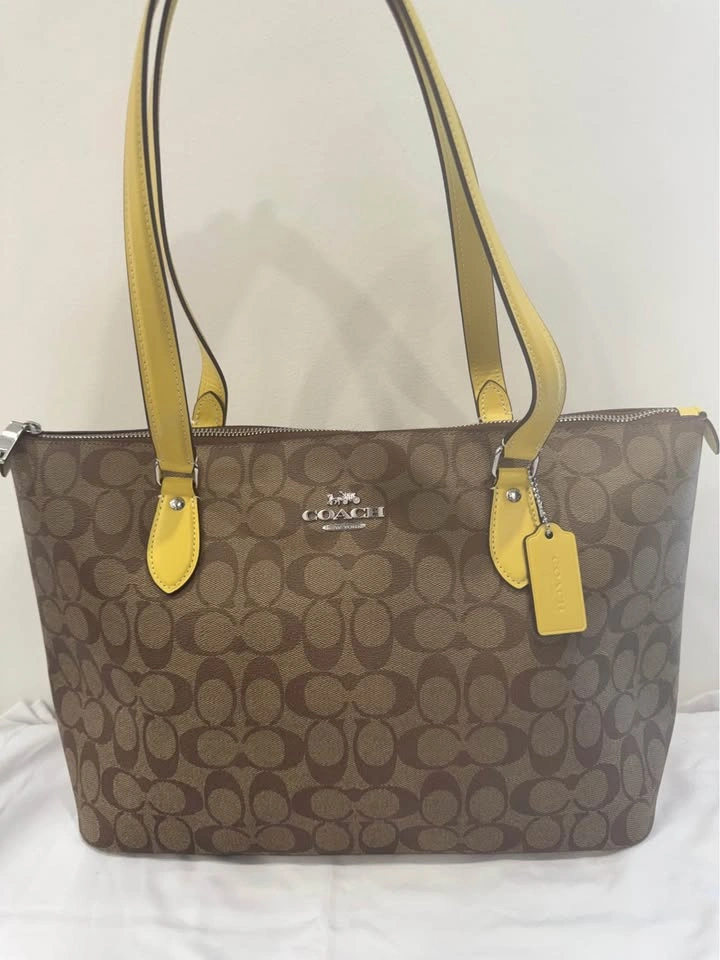 Brand New Coach Tote Bag - photo 2