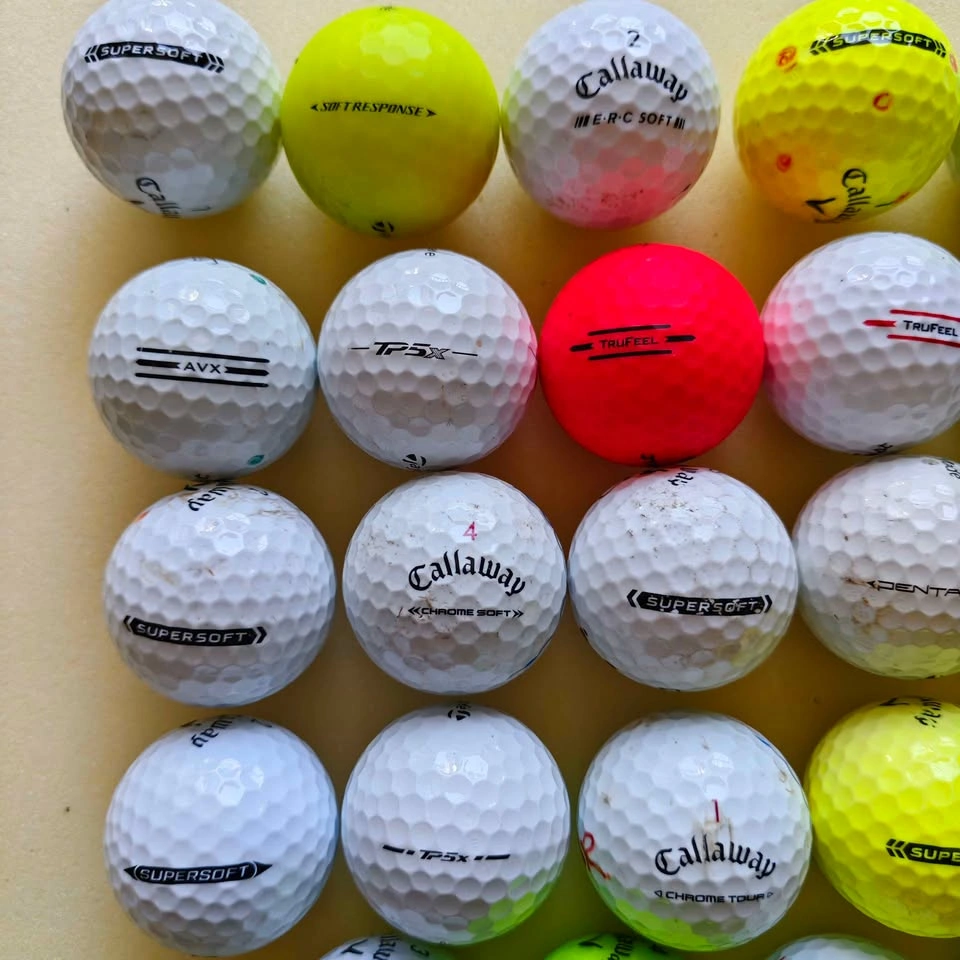28 Mixed Premium Golf Balls - photo 2