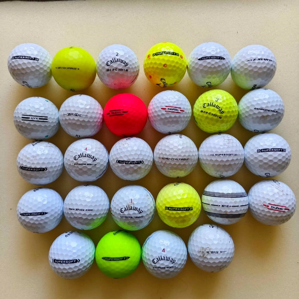 28 Mixed Premium Golf Balls - photo 4