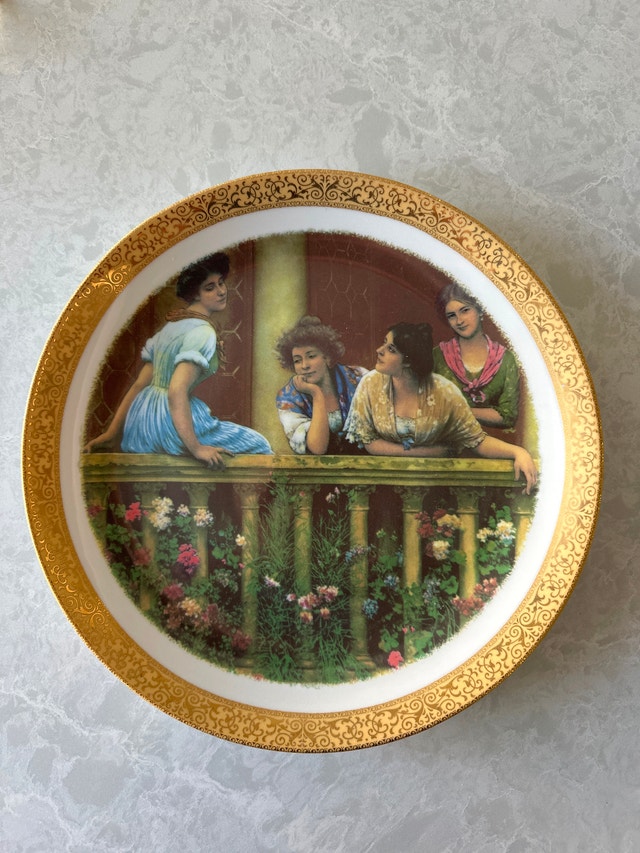 Limoges 22K Gold Plate "The Balcony" by Eugene De Blaas, 12" DIA - photo 2