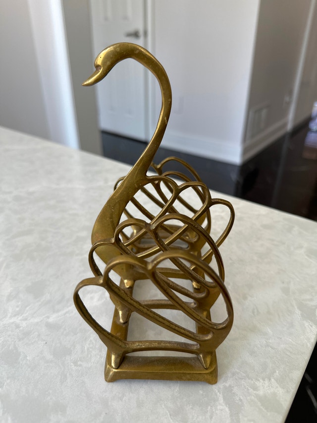 Brass vintage swan toast rack or napkin holder - photo 3