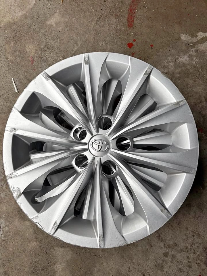 Toyota Wheel Covers OEM 16"