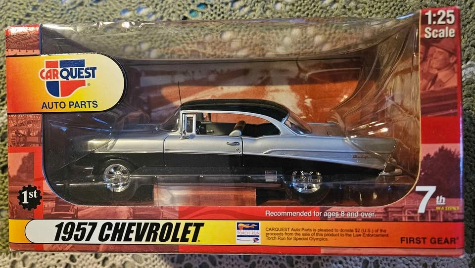 Carquest First Gear 1957 Chevrolet Die-cast Model Car 1:25 - photo 3