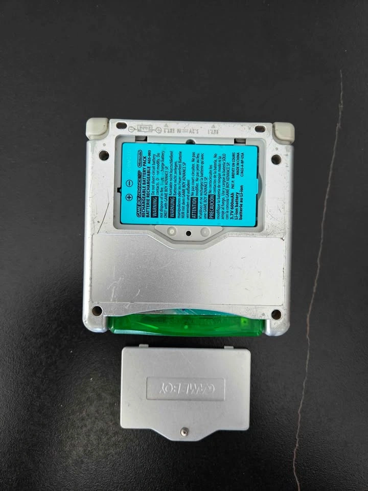 Game Boy Advance SP - Silver - photo 2