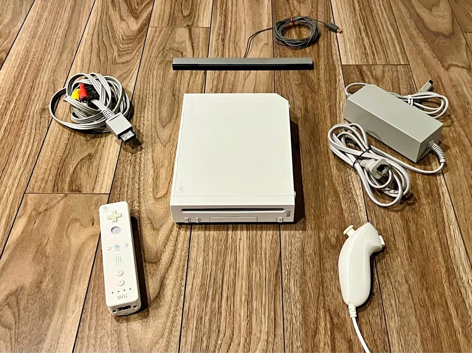 Nintendo Wii Console Bundle