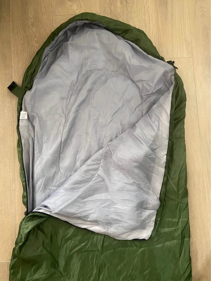 Lightweight sleeping bag - photo 3