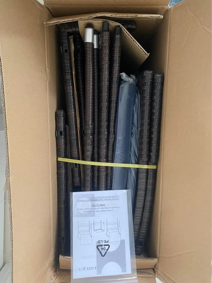 Patio set (blue) + cover - NEW in box, not assembled - photo 3