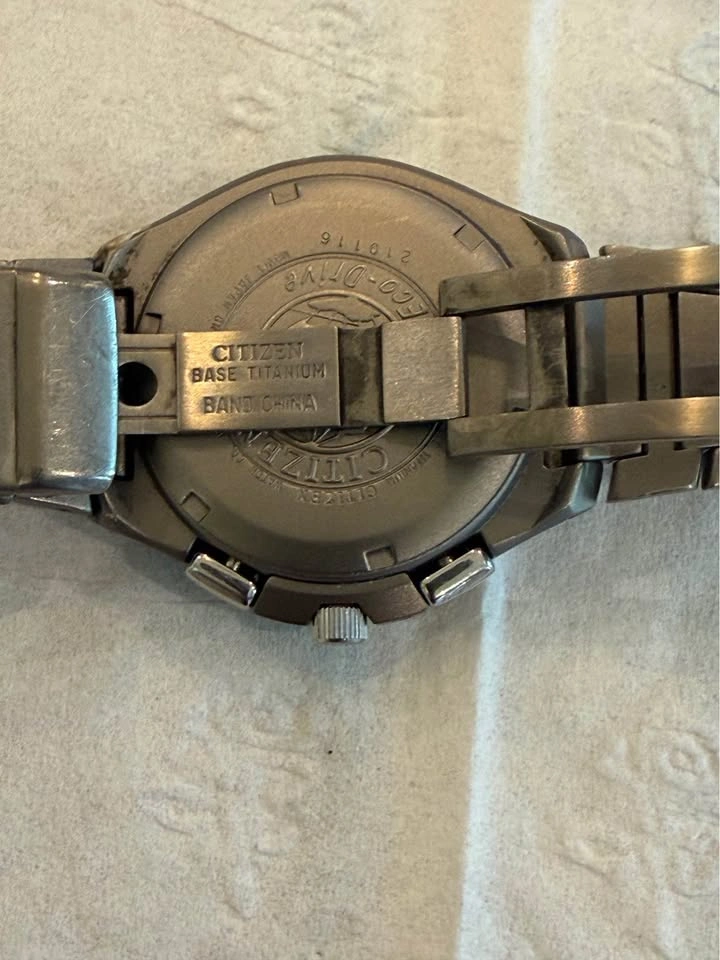 Citizen Eco-Drive Skyhawk Titanium Chronograph C650 - photo 2