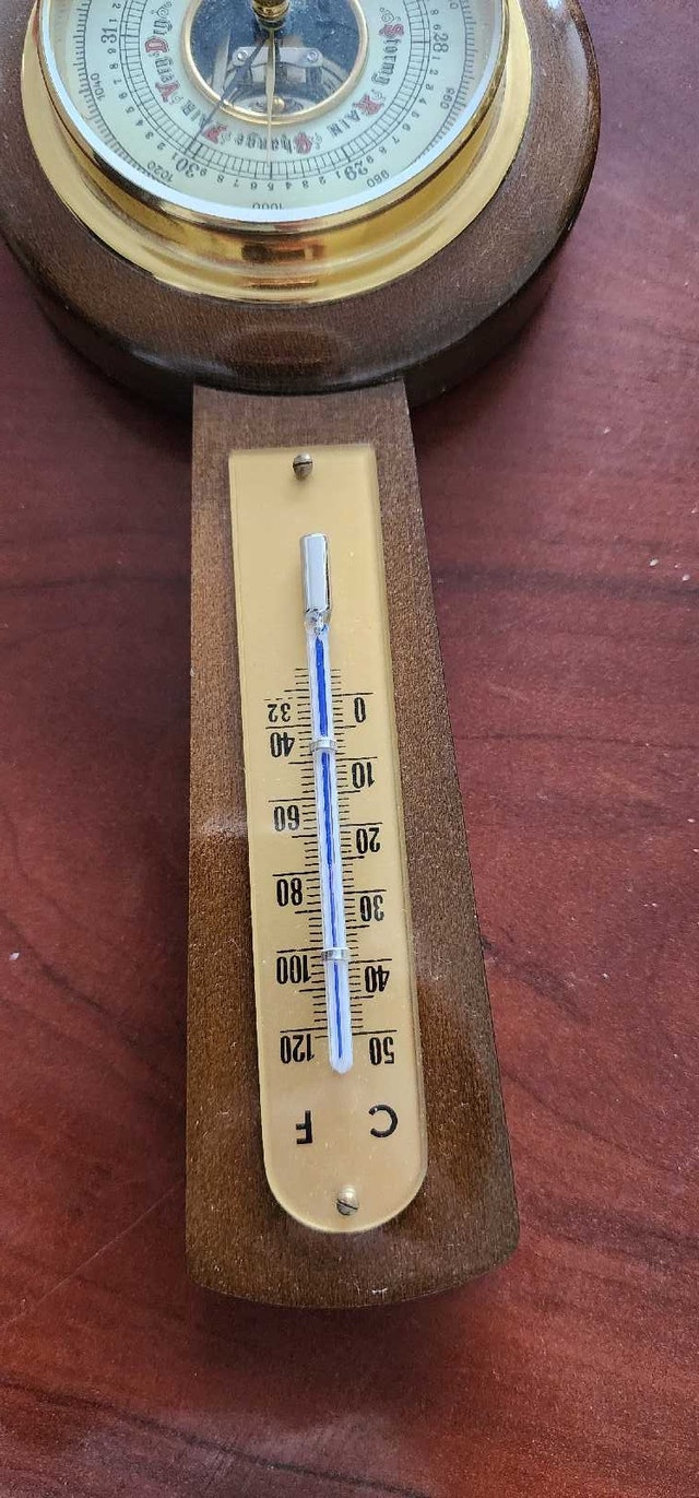 Vintage Barometer and Thermometer Wall Decor - photo 3