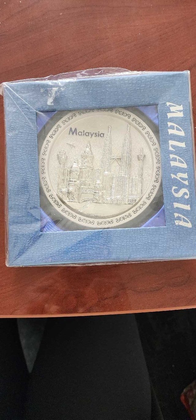 Malaysia Souvenir Coin Plate