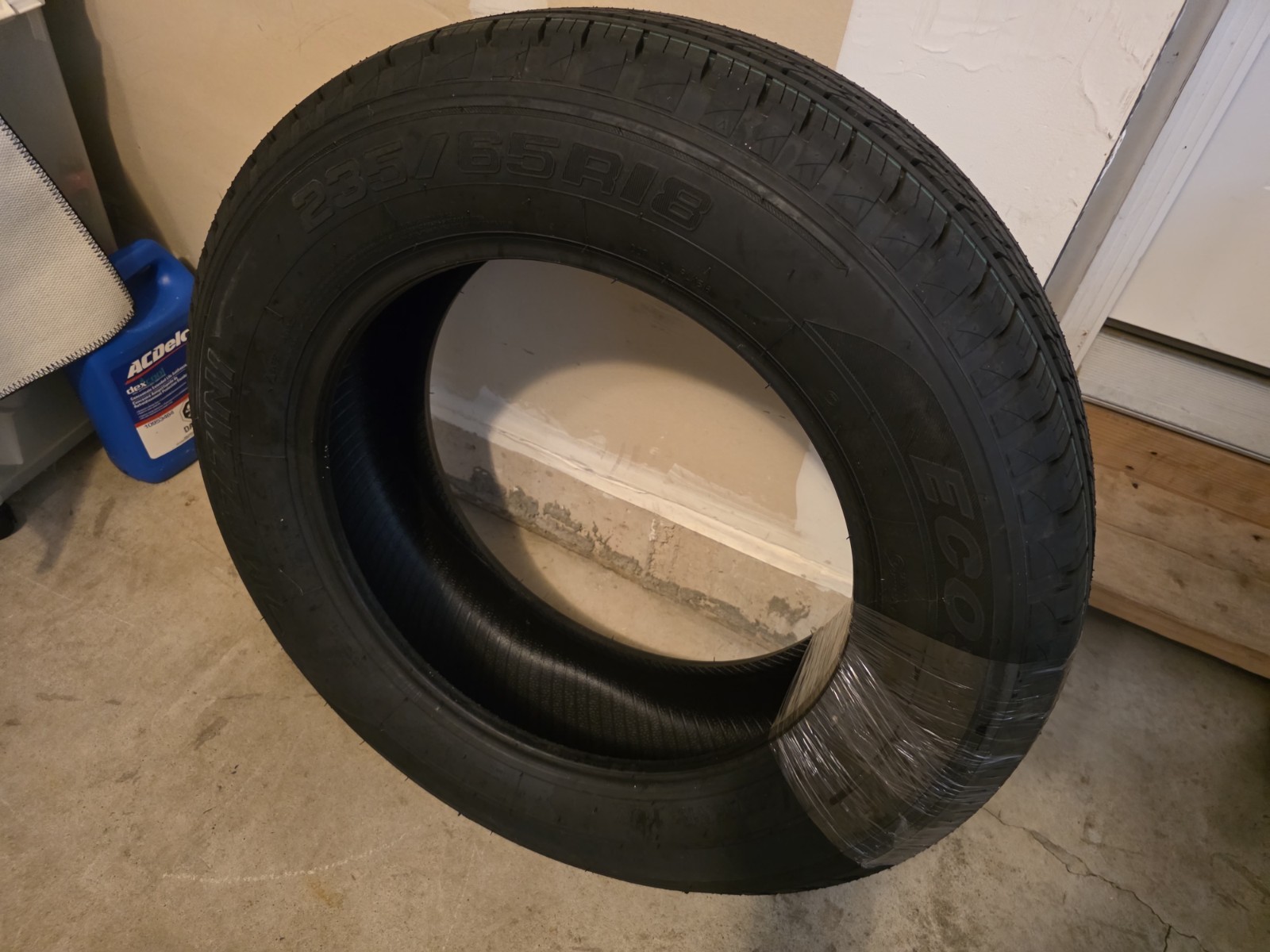 MAZZINI Ecosaver 235/65R18 V110V Tire - photo 3