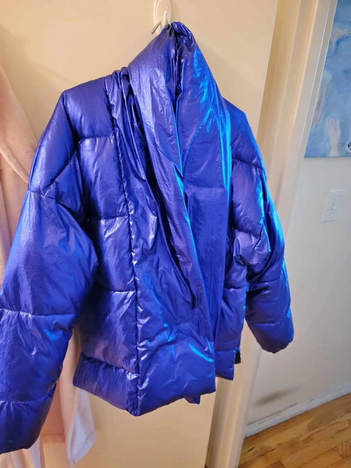 blue jacket