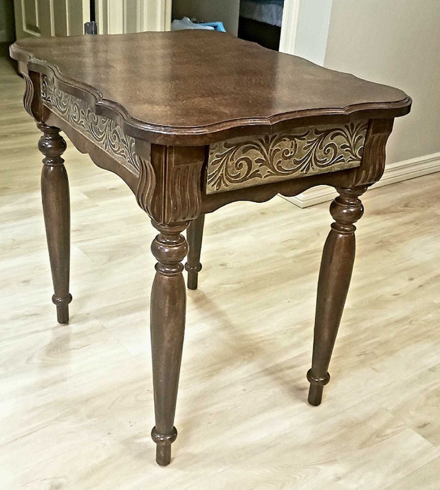 Vintage Accent Side Table