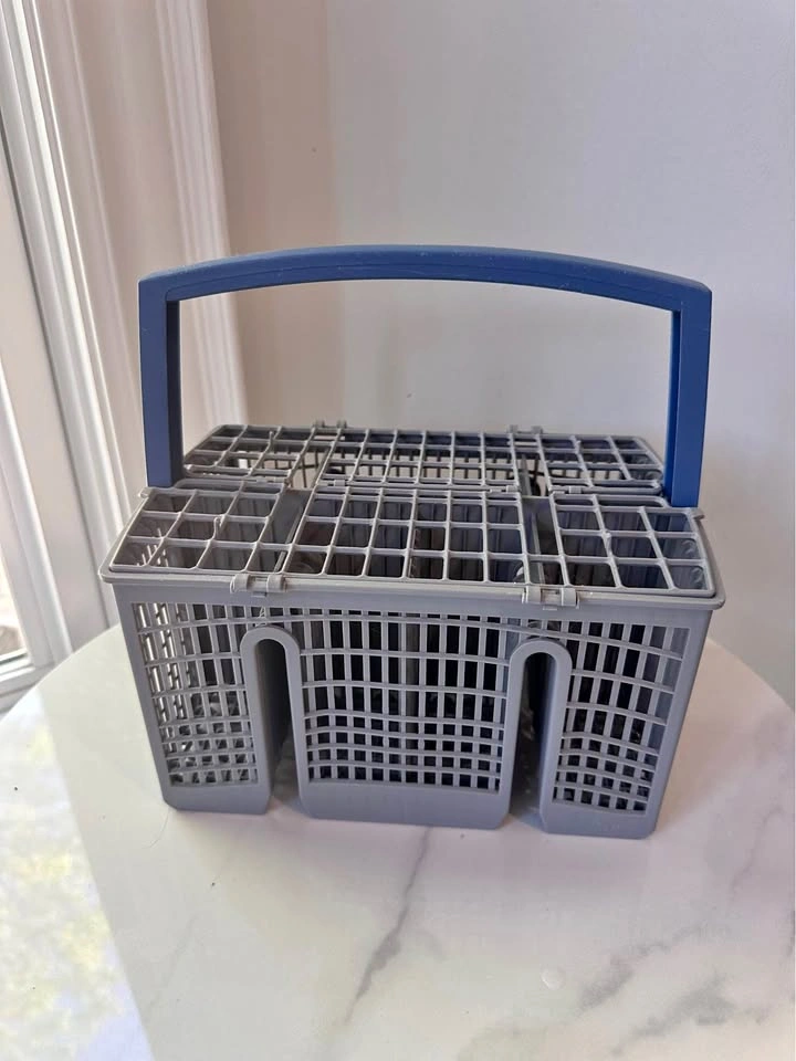 EUC Like New Universal Dishwasher Cutlery Caddy Basket