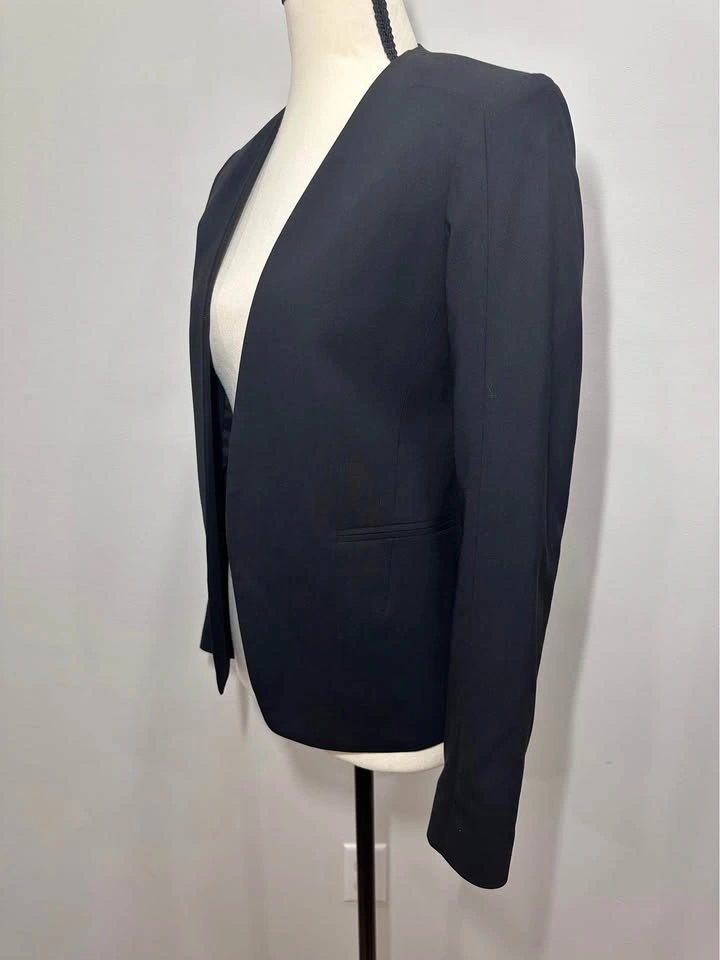 EUC THEORY Kacela Classic Black Blazer - Virgin Wool - Size 0 - photo 5