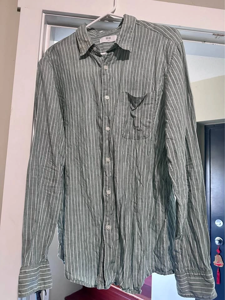 UNIQLO Men's Premium Linen Striped Button-Up Shirt Large