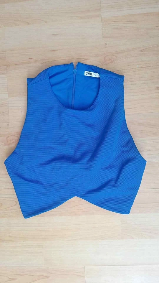Zara Blue Ribbed Crop Top