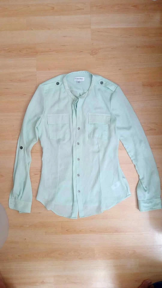 Calvin Klein Mint Green Collarless Blouse XS
