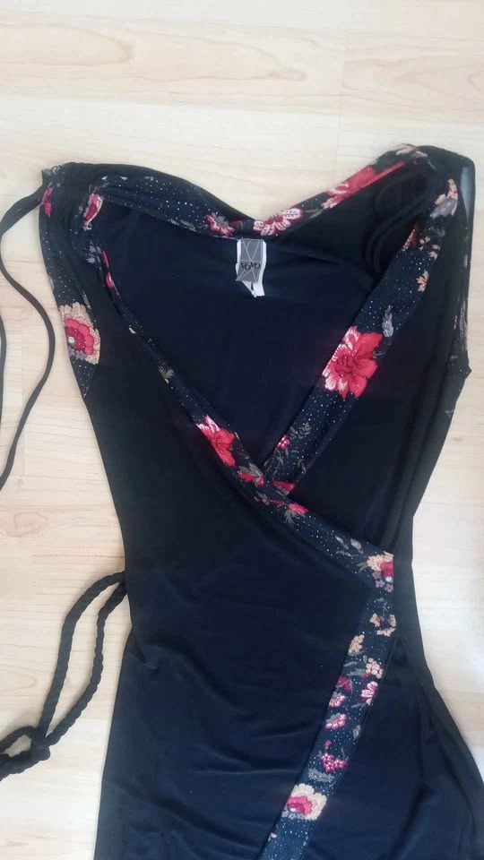 Vovo Black Floral Wrap Dress - photo 2