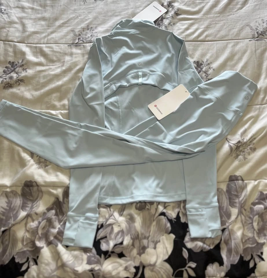 Lululemon Define Set Size 2 Baby Blue - photo 3